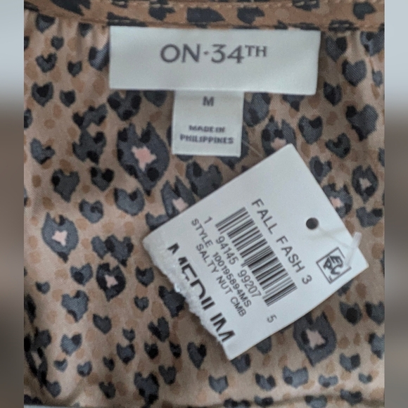 On 34th New Animal Printed Smocked Waist Tiered Mini Dress Brown V-neck Sleeves - Picture 12 of 12